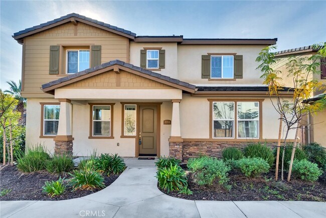 Primary Photo - 4959 Camarillo Ln
