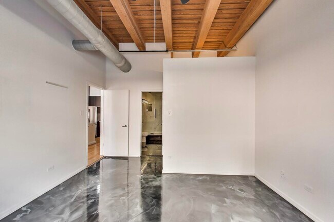 Building Photo - 1133 S Wabash Ave