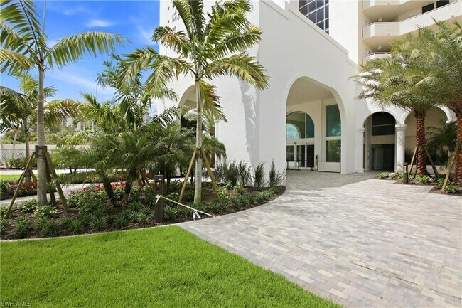 Building Photo - 5550 Heron Point Dr