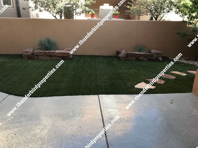 Building Photo - Stunning Mesa Del Sol Home