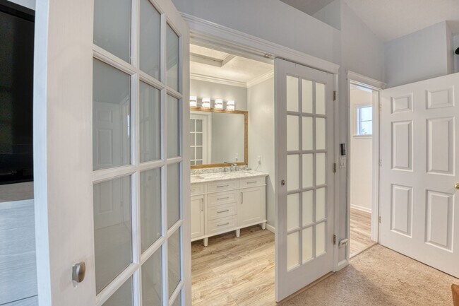 Building Photo - 3062 N Firelight Pl
