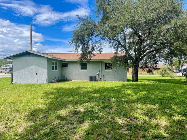 Building Photo - 2170 W Airport Blvd