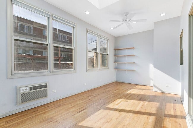 Building Photo - 2151 W Race Ave