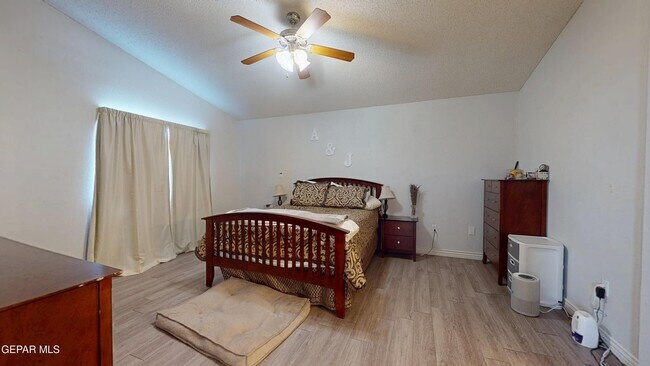 Building Photo - 3249 Emerald Point Dr