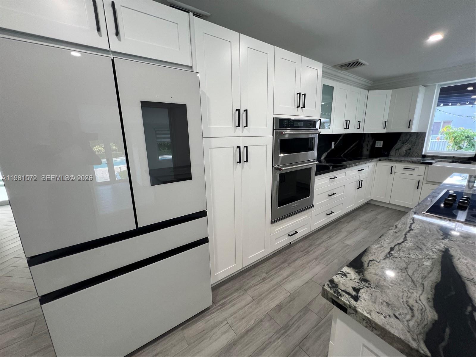 Building Photo - 140 Pocatella St