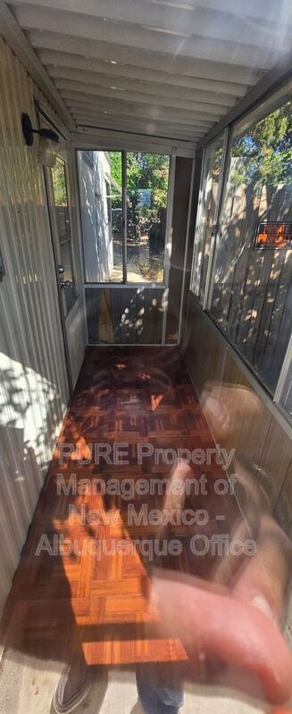 Building Photo - 207 Buena Vista Ct SE