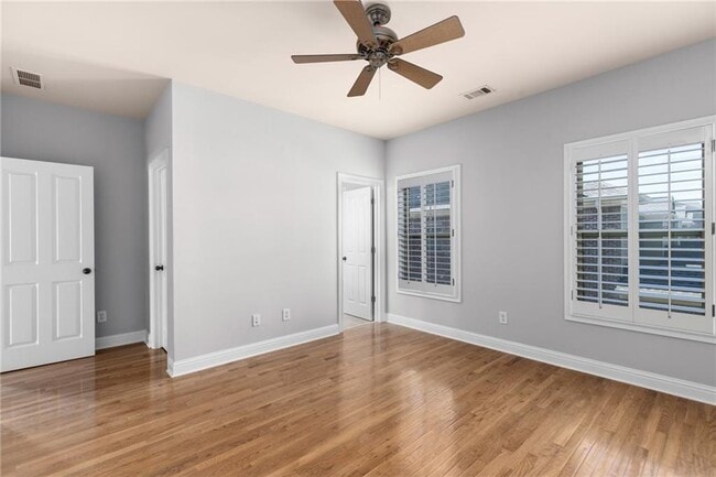 Building Photo - 10686 Austen Bend