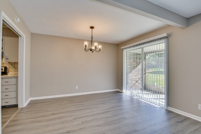 Building Photo - 1674 Goshen Rd