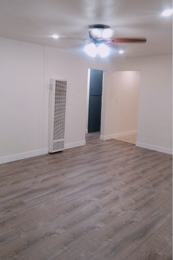 Living Rm to Hallway - 2302 W Roberta Ave