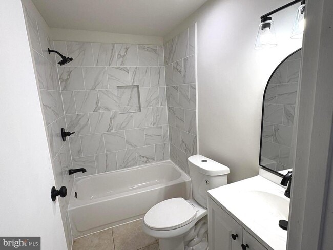 Building Photo - 7330 Sycamore Ave