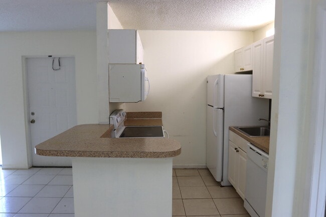 Building Photo - 20 Crossings Cir