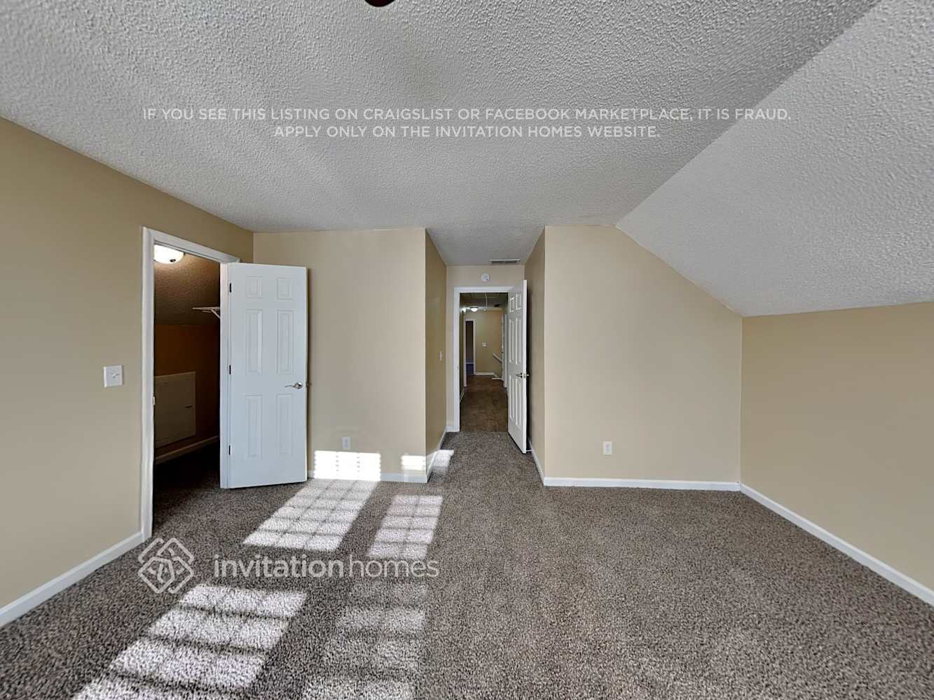 Building Photo - 2850 Carnegie Way SW