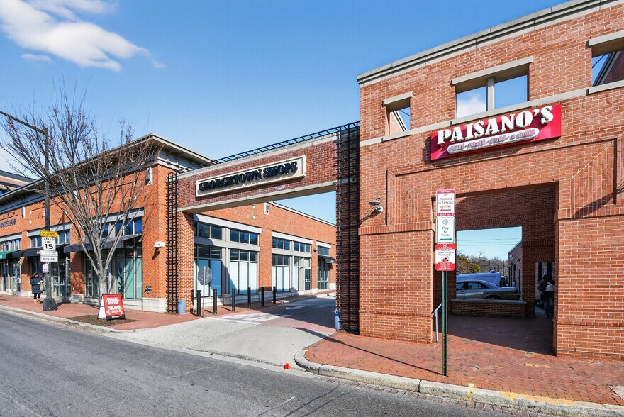 Wisconsin Ave. storefronts - 3925 Davis Pl NW