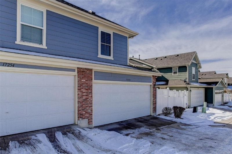 Building Photo - 17252 E Kansas Dr