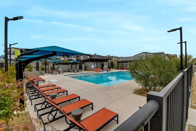 Building Photo - 9246 Rampa St