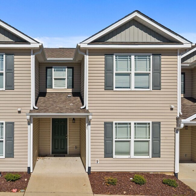 Primary Photo - ONE MONTHS RENT FREE FOR THIS SPECIFIC 3 B...