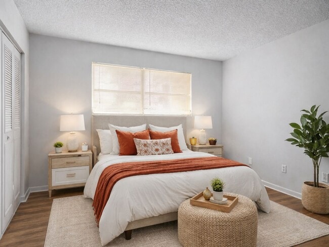 Building Photo - Updated 3-Bed, 2-Bath Home on ½-Acre Corner Lot with 2-Car Garage | Move-In Ready