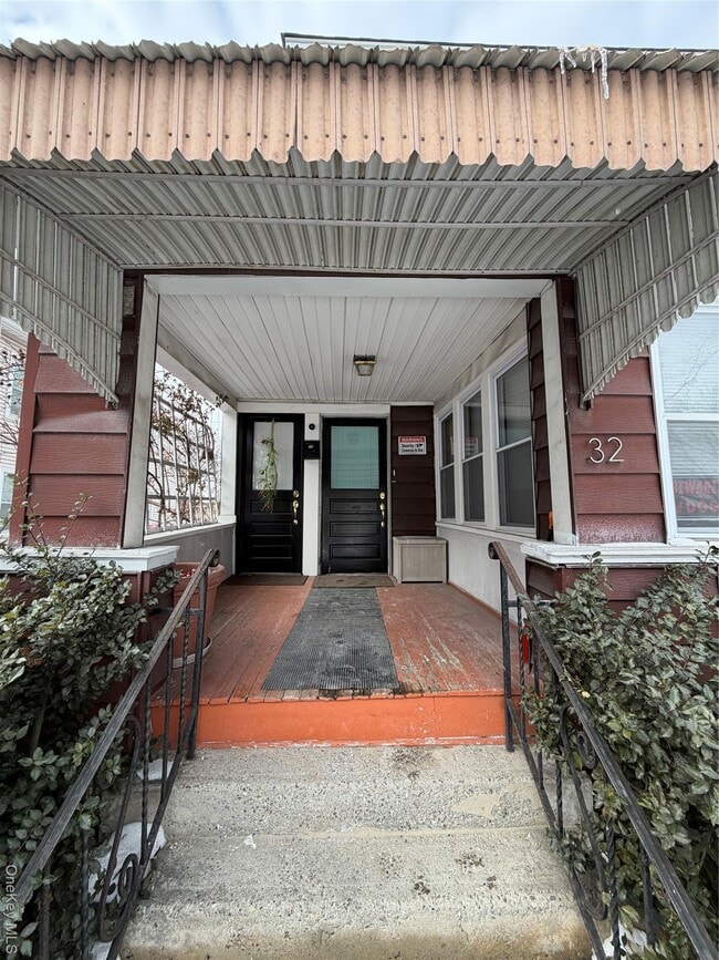 Building Photo - 32 Fountain Pl