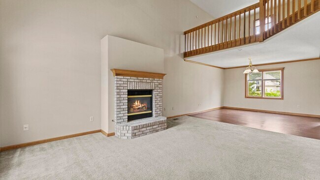 Building Photo - 811 Ivy Creek Cove