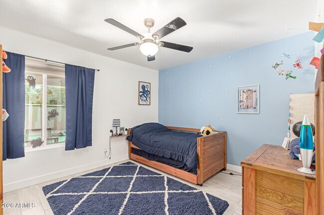 Building Photo - 1551 W Ironwood Dr