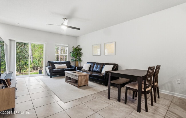 Building Photo - 78 Pasadena Dr