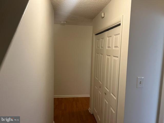 Building Photo - 304 Hampshire Dr