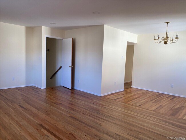 Building Photo - 69 Inwood Rd