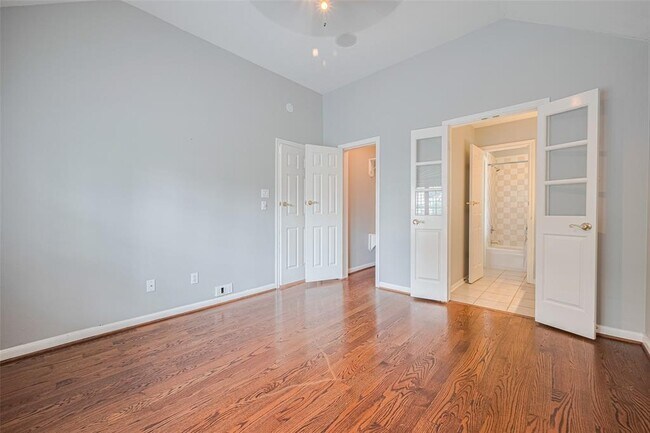 Building Photo - 5302 Fayette St