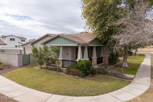 Building Photo - 20377 W Shadow St