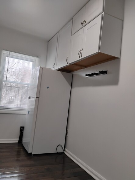 Building Photo - 497 Tremont Ave