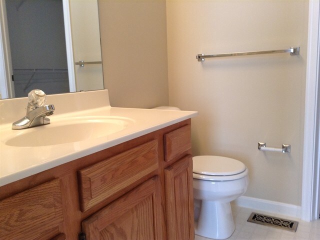 Building Photo - 943 Evergreen Park Ln