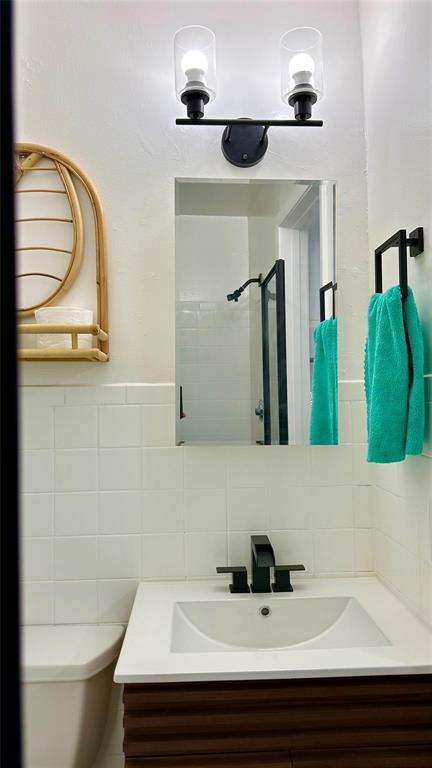 Building Photo - 1145 NE 17th Ter