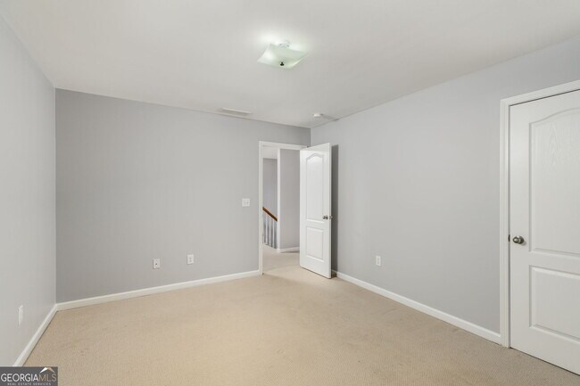 Building Photo - 168 Summer Grove Ln