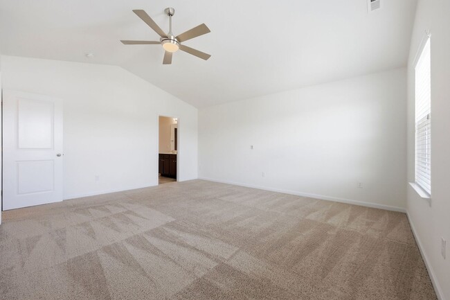 Building Photo - 448 Botanical Ct