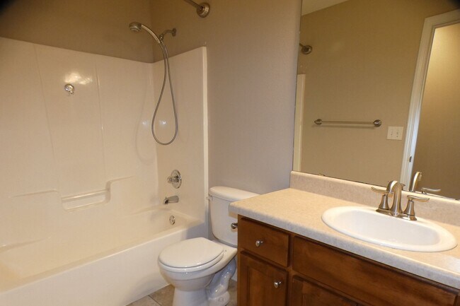 Building Photo - Spacious 4-Bedroom All Brick Home