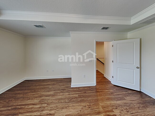 Building Photo - 4620 Windy Hammock Way