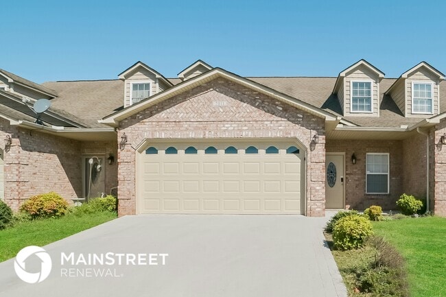 Building Photo - 7011 Echo Hill Way