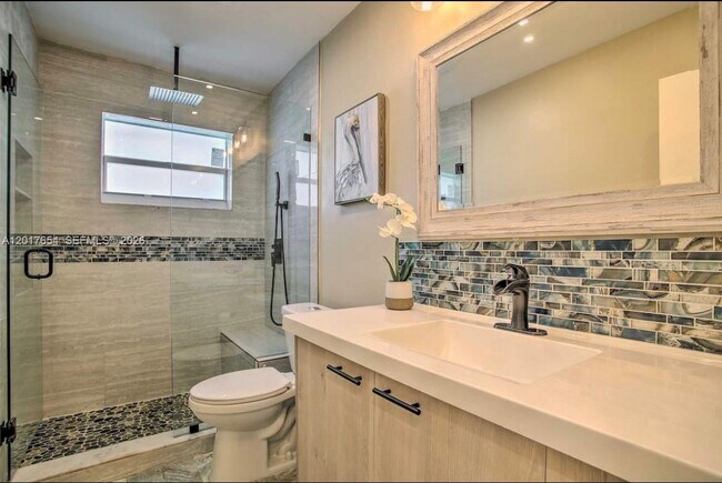 Building Photo - 2169 Imperial Point Dr