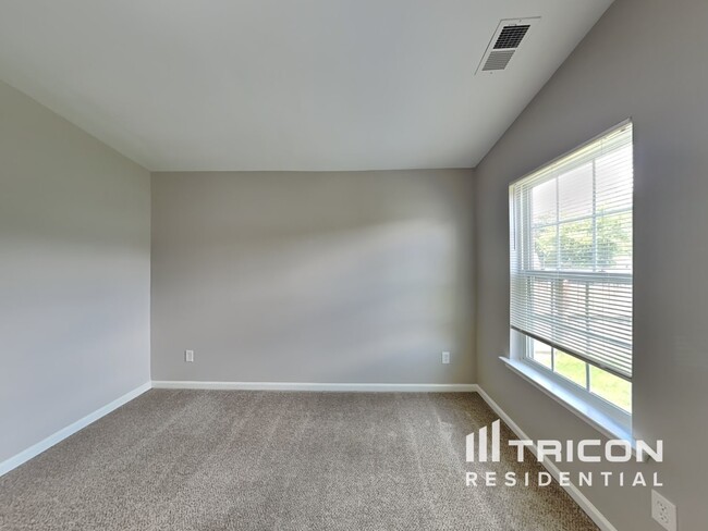 Building Photo - 234 Marsh Deer Way