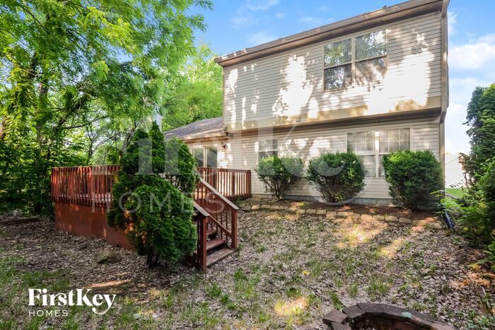 Building Photo - 3922 Gray Arbor Dr