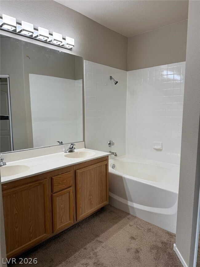 Building Photo - 1401 Seward St