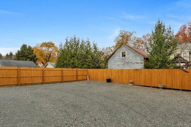 Building Photo - 46 Voorhis Ave