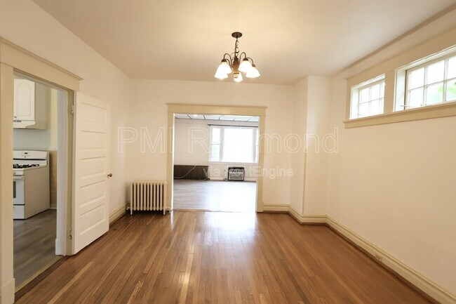 Building Photo - 2721 Garland Ave
