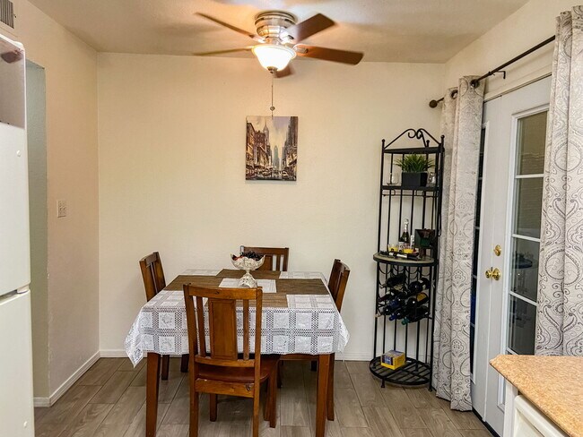 Building Photo - 4770 S Topaz St