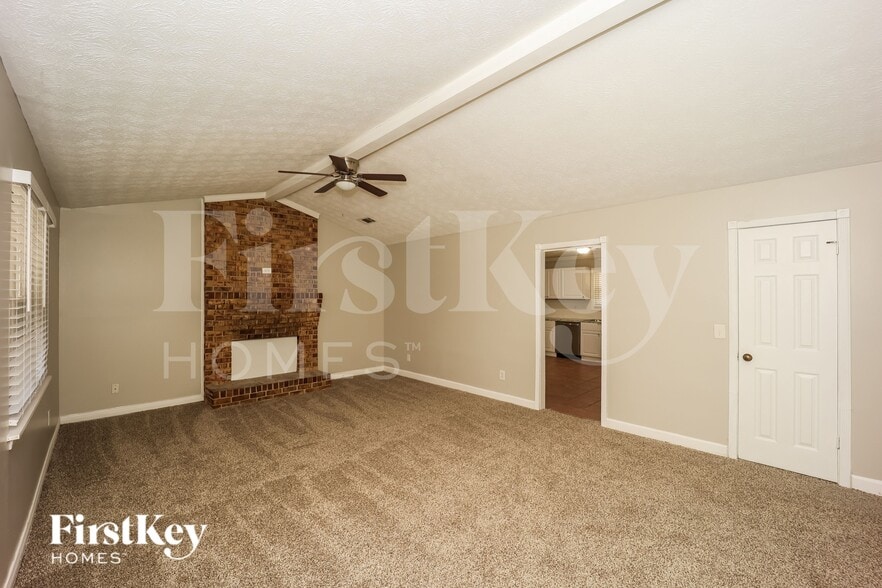 Building Photo - 5008 Springtree Ct