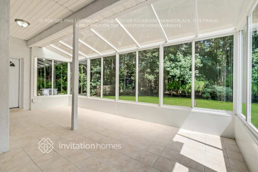 Building Photo - 8502 Glenbury Ct N