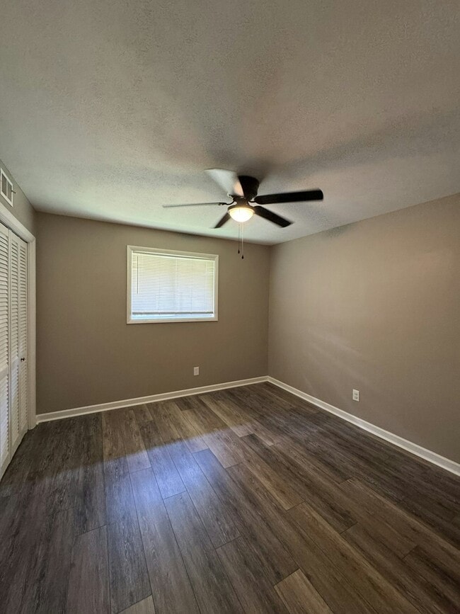 Building Photo - 5979 St Leonards Dr