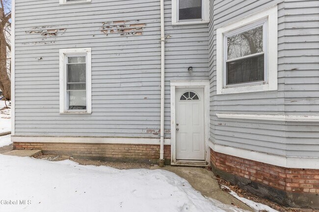 Building Photo - 2210 15th St