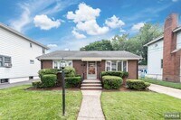 Building Photo - 21 Wickers St