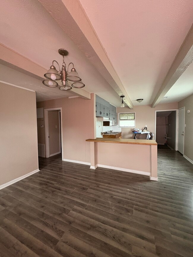 Building Photo - 3453 165th St